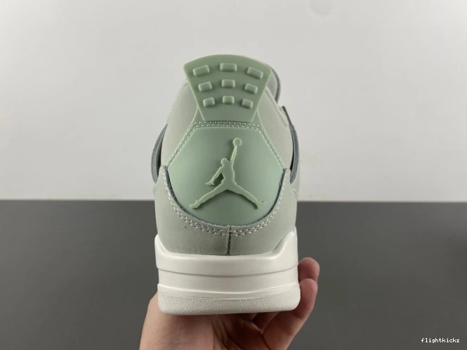 4 (W) HV0823-003 Air Jordan Seafoam 1101